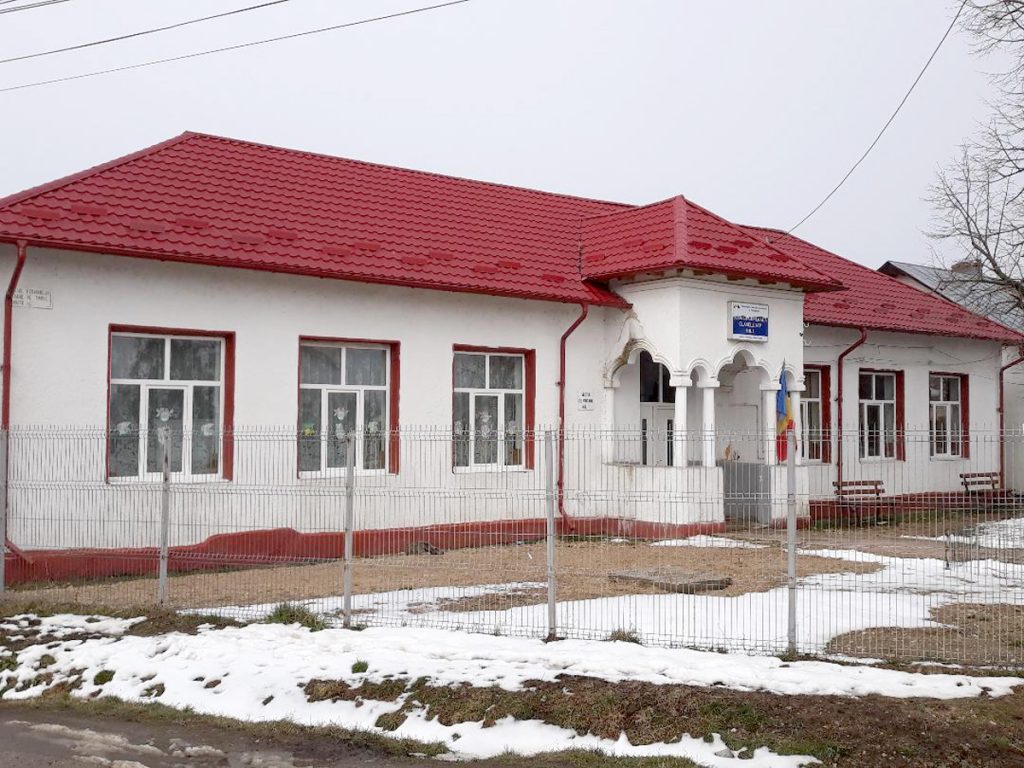 scoala slobozia – Ziarul Argeşul - ediţia online