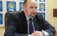 Deputatul Bica nu îi slăbeşte pe miniştrii Cabinetului Dăncilă