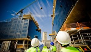 Salariu minim special pentru sectorul construcţiilor!
