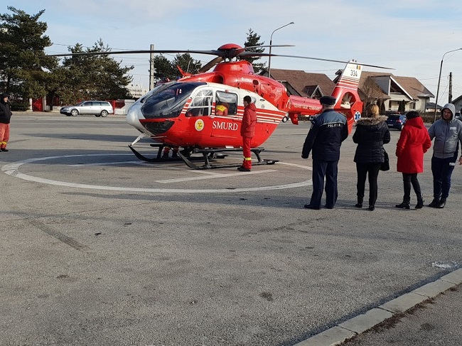 Elicopter SMURD pe drum pentru salvarea unui copil internat la Pediatrie!