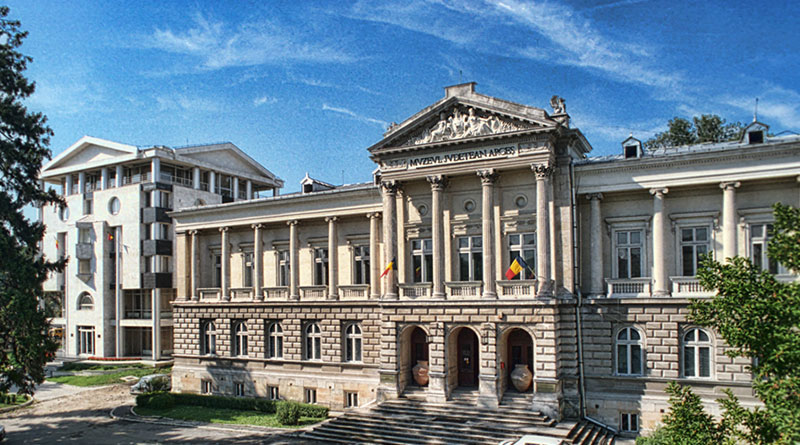 Proiectul de modernizare a Muzeului Judeţean, în linie dreaptă