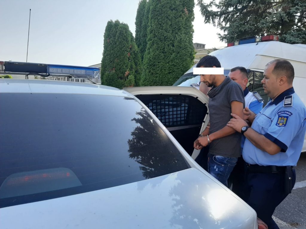 Criminalul din Merișani, arestat! A mătrășit o fetiță de doi ani
