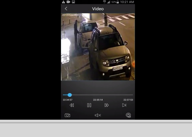 Femeie filmată la furat în Pitești!