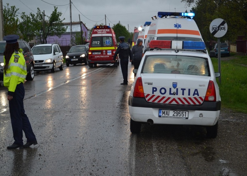 Puștan din Albota, ACCIDENTAT GRAV de un șofer cu BMW