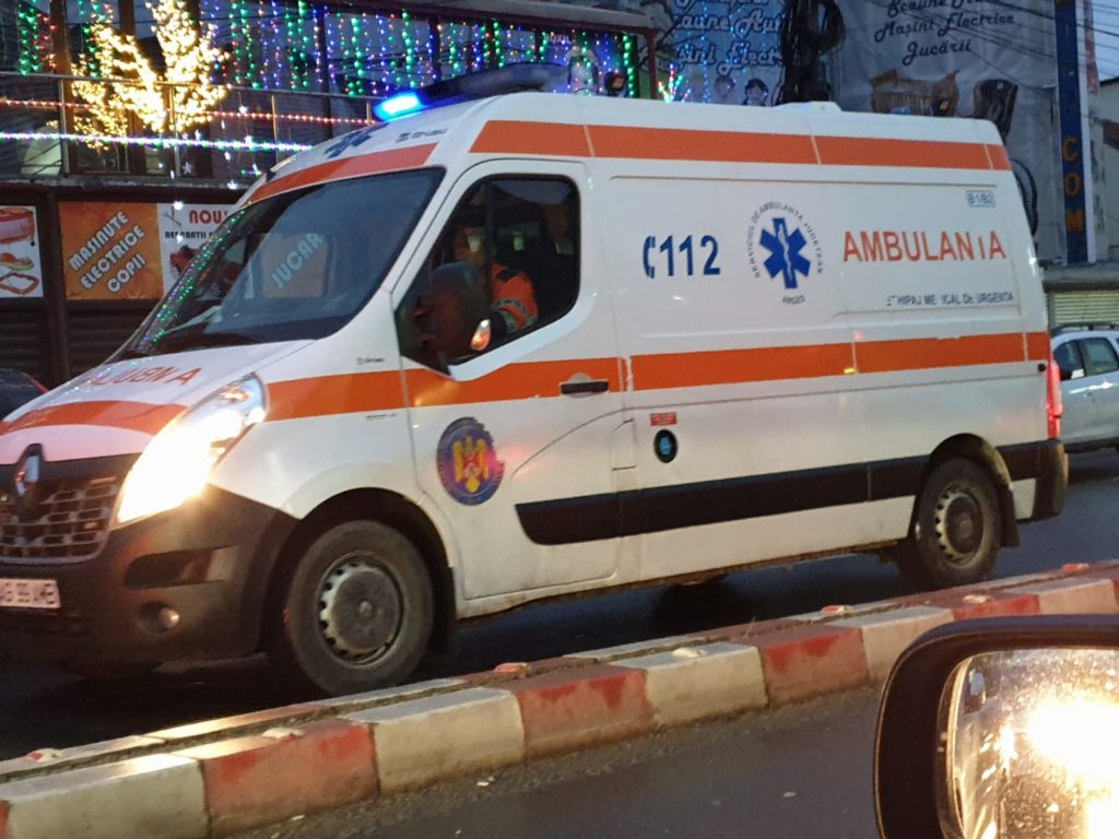 Accident în Pitești Nord! O femeie a ajuns la spital