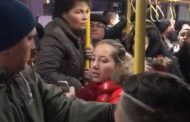 VIDEO - Încăierare într-un autobuz PUBLITRANS, pe linia 2