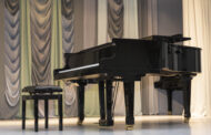 Scaunul pentru pian – Iată 3 motive pentru care reprezintă un element important!