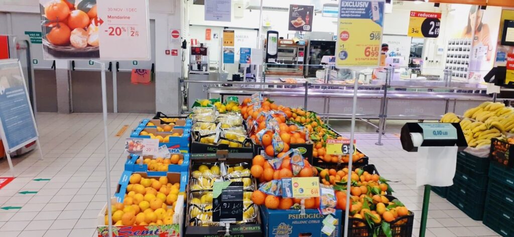 Carrefour retrage peste 12 tone de portocale cu pesticide