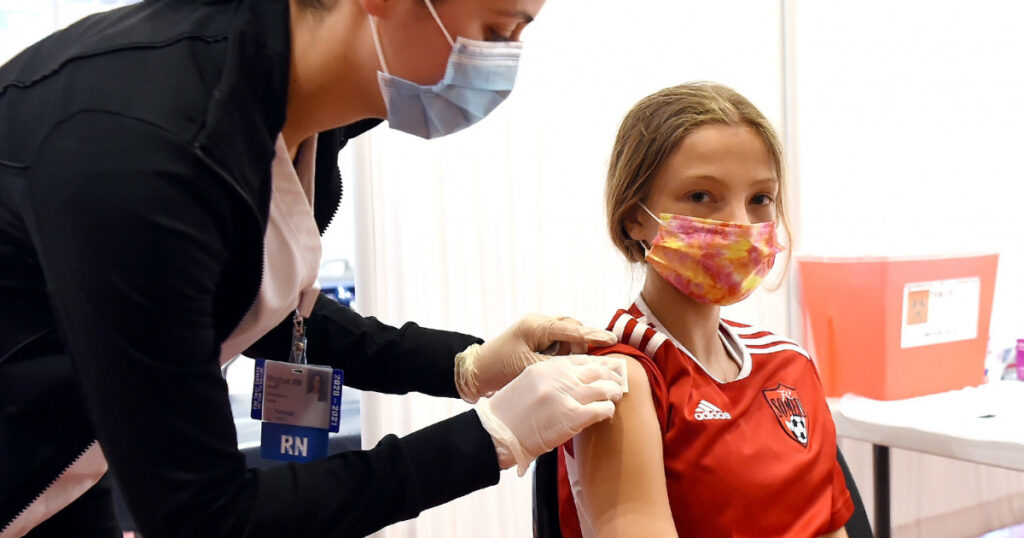 Zi liberă pentru părinții care își însoțesc copilul la vaccinare
