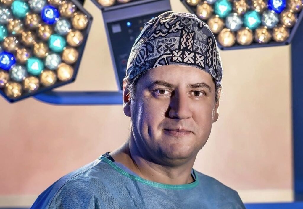 Medic din Pitești, operație de succes, în premieră pentru România