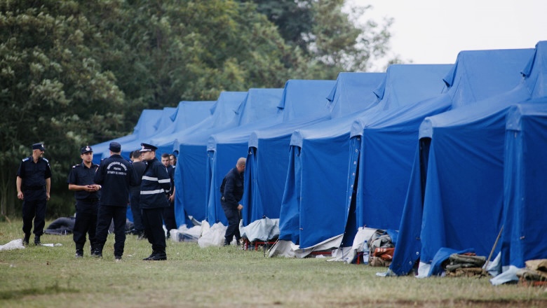 În Argeș, avem corturi pregătite pentru refugiaţi din Ucraina