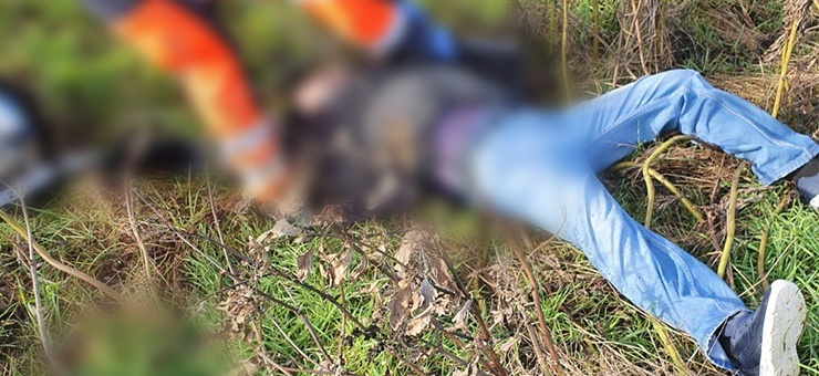 Bărbat găsit spânzurat pe un câmp, în apropiere de Pitești