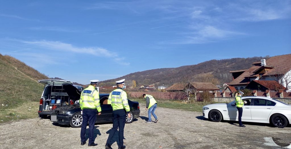 Șofer de 33 ani, prins în Argeș cu permis de conducere fals