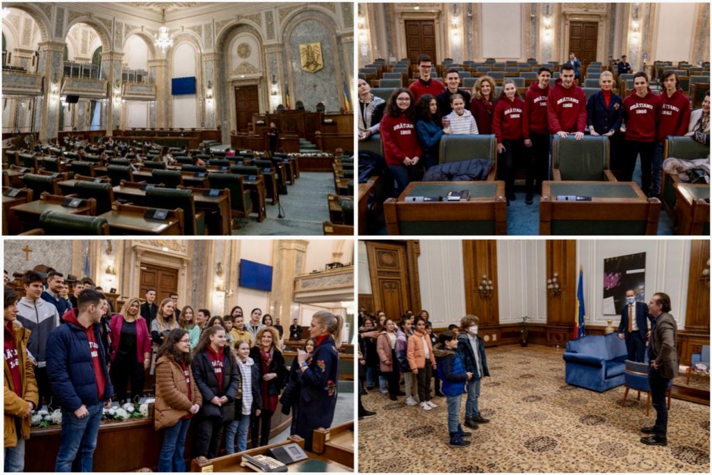 Peste 100 de elevi din Pitești și Mioveni au fost în vizită la Senat