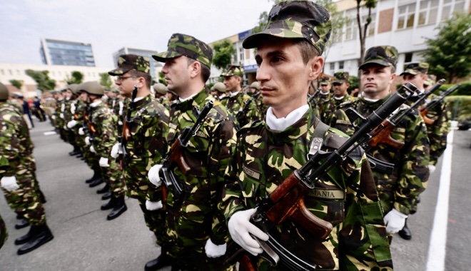 Încep înscrierile! Peste 1.000 de posturi în Armata României