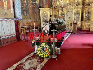Șerban Valeca în sicriu la Biserica Mavrodolu