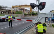 Cum funcționează bariera inteligentă de la calea ferată din Pitești