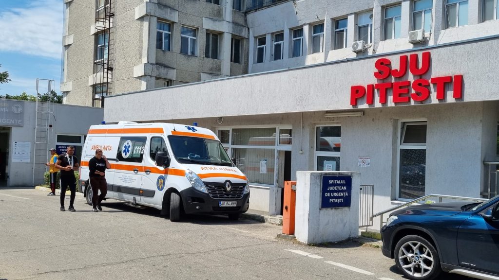 Un medic de la SJU Pitești a salvat de la moarte un bărbat înjunghiat în inimă și ficat!
