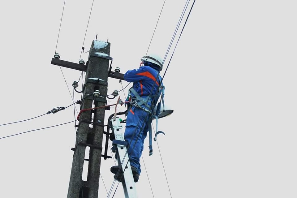 Astăzi se întrerupe curentul electric într-o zonă din Pitești
