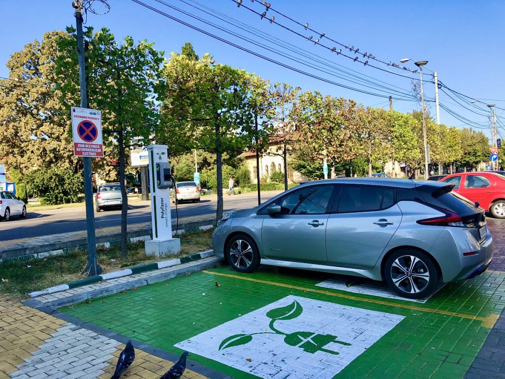 10 noi stații de reîncărcare pentru mașini electrice în Pitești