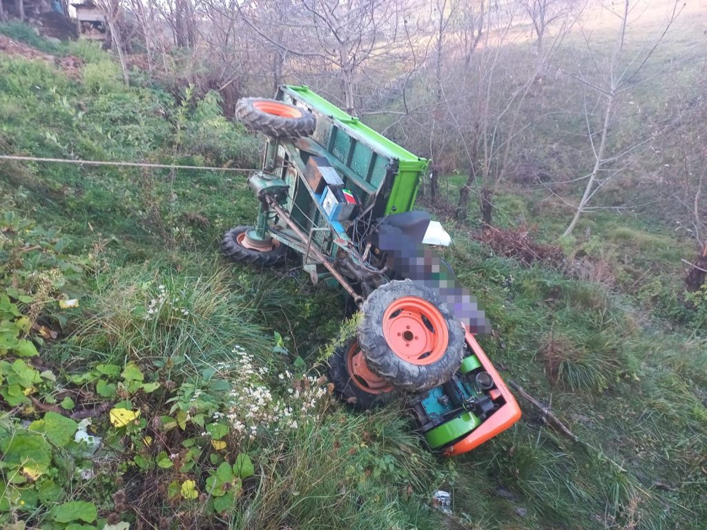 Bărbat mort în Argeș după ce a fost strivit de un tractor
