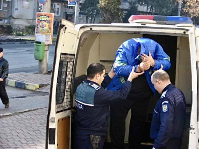 Bărbat din Pitești, după ce a fost reținut pentru furt, a recidivat