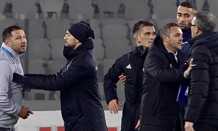 Noul antrenor al FC Argeș, la un pas de bătaie cu Eugen Neagoe