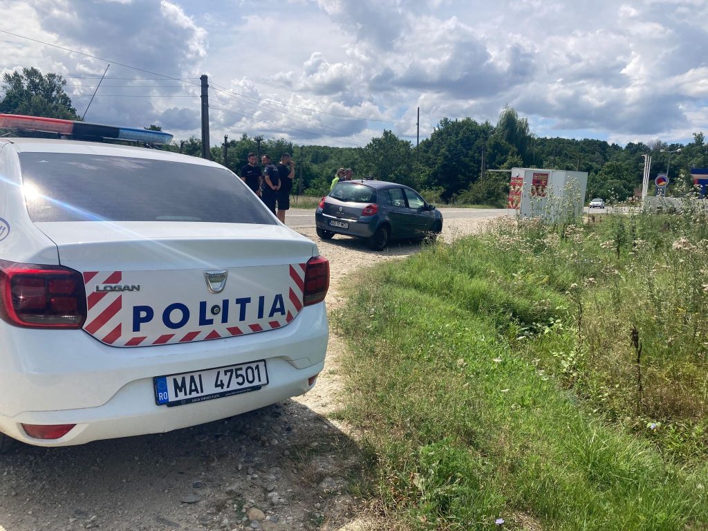 Ce s-a întâmplat cu bărbatul care a furat o mașină lăsată pornită în Pitești