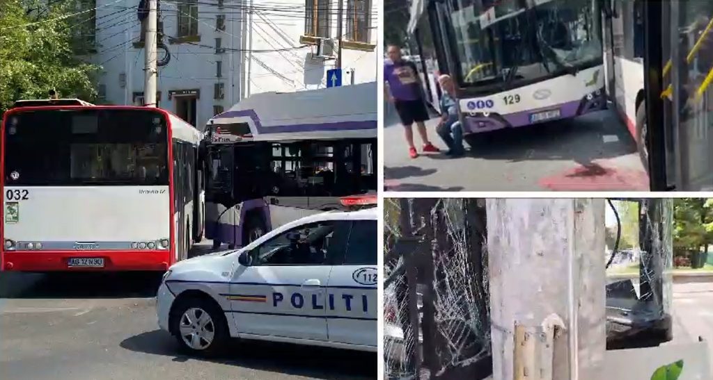 Video: Două autobuze Publitrans Piteşti au intrat în coliziune. Şoferii au ajuns de urgenţă la spital