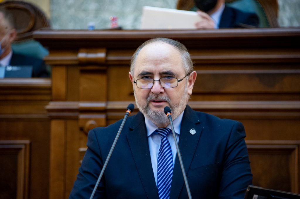 Senatorul Dănuţ Bica s-a interesat de situaţia contractării serviciilor de deszăpezire din Argeş
