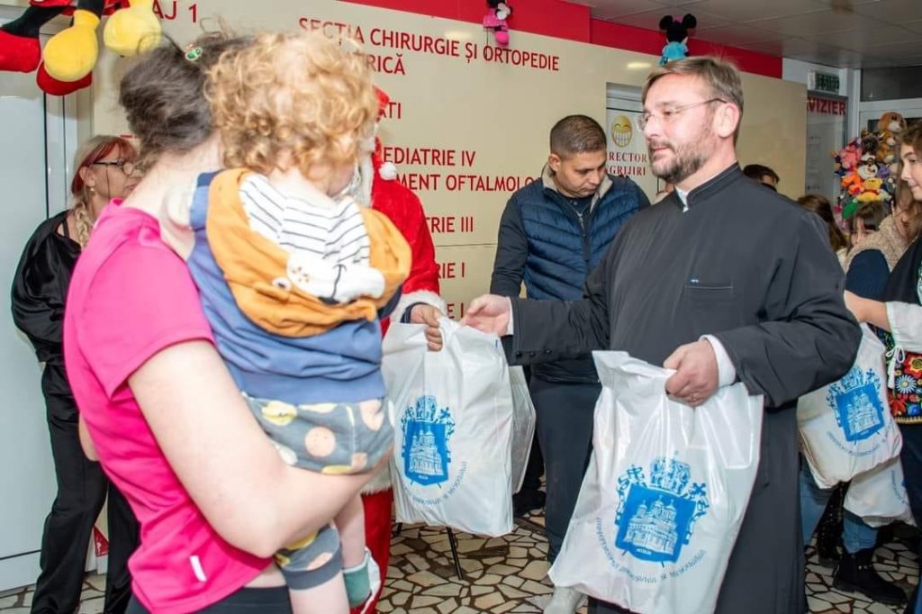 Gest nobil de sărbători. Spitalul de Pediatrie din Pitești a primit o donație de peste 11.000 de euro