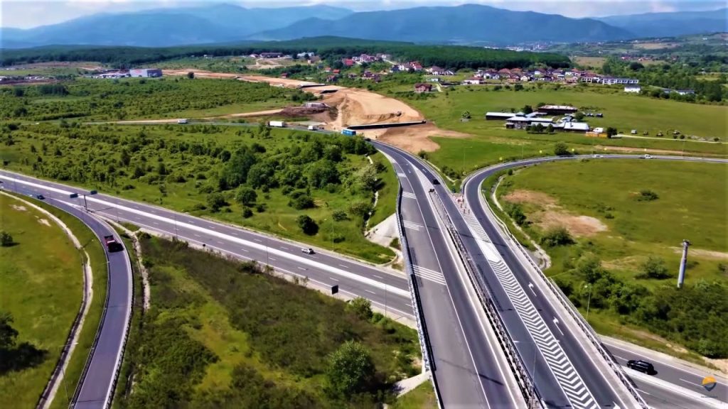 Au început lucrările pe tronsonul Boița – Cornetu al autostrăzii Sibiu – Pitești. 50 de tuneluri, poduri și viaducte