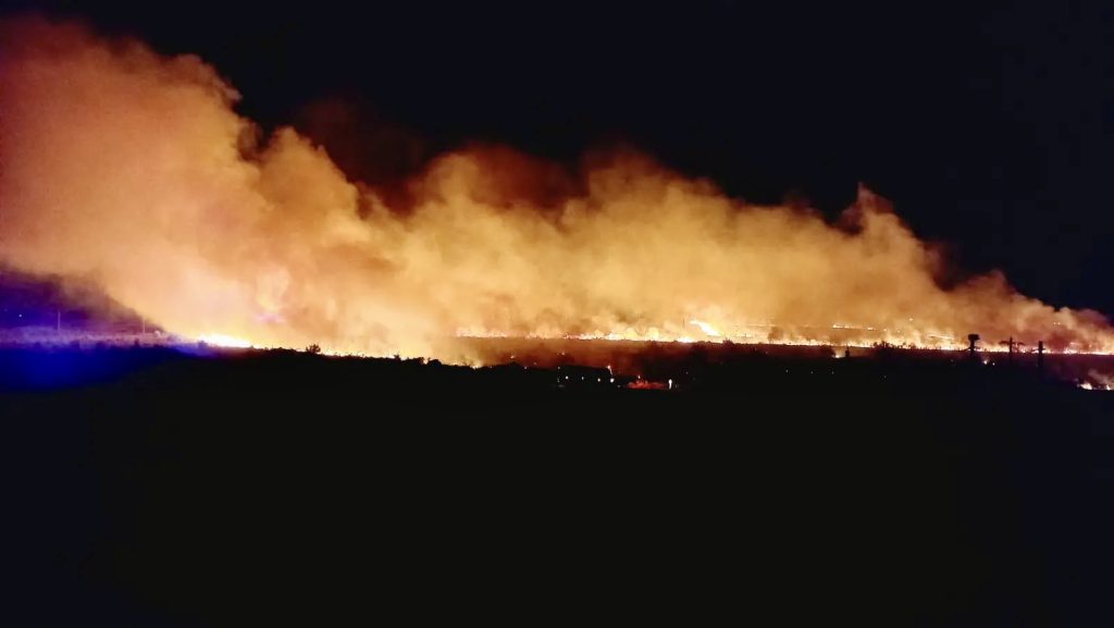 Incendiu puternic în Argeș