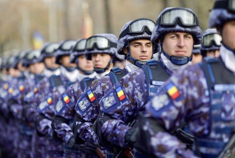 Armată Română recrutează 5.000 de persoane