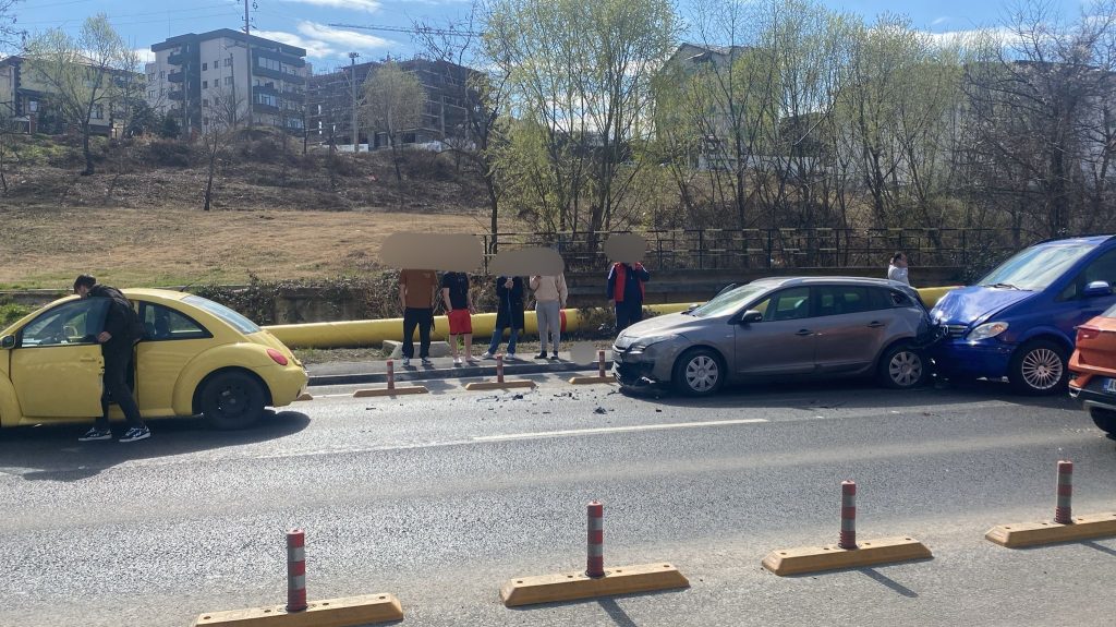 Accident în zona Pitești Arena