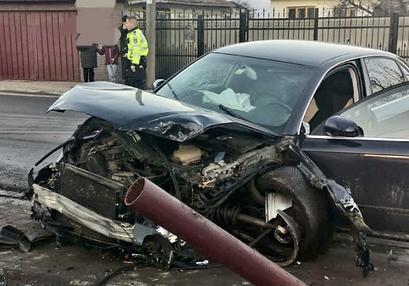Accident rutier cu două victime în Argeș