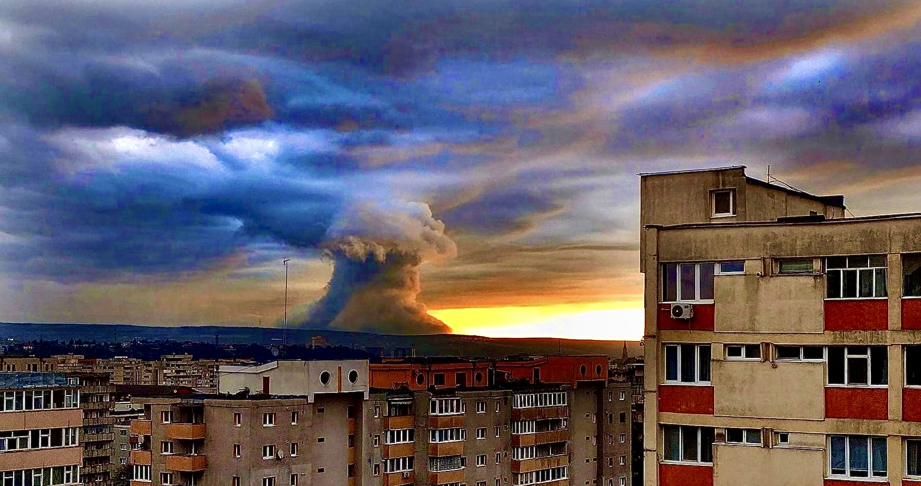 Nor OZN Ast zi Pe Cer Cum Se Explic Fenomenul Ziarul Arge ul nor-ozn-ast-zi-pe-cer-cum-se-explic-fenomenul-ziarul-arge-ul