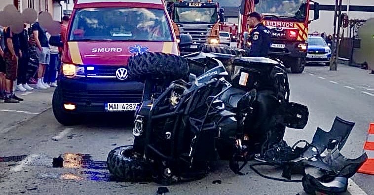 Accident între două autoturisme și un ATV în Argeș