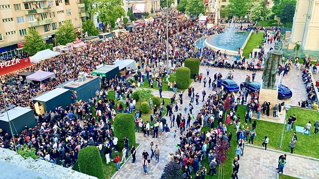 Festival deosebit astăzi în centrul Piteștiului. Vezi programul