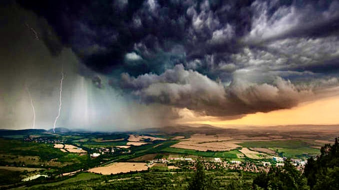 Alertă meteo astăzi în județul Argeș. Va fi rupere de nori!