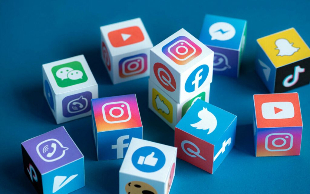 Care platforme de social media sunt folosite pentru știri?