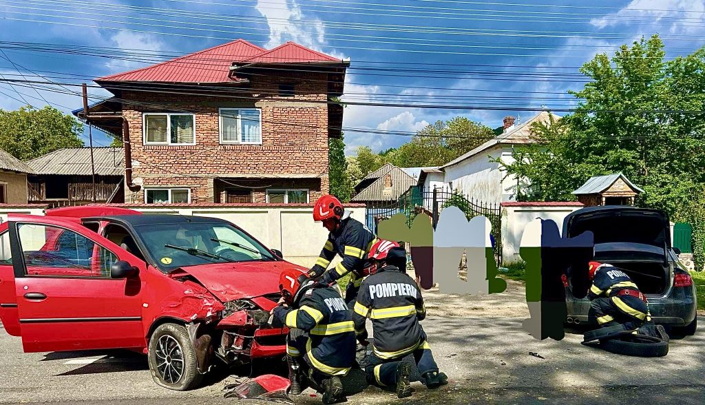 Accident între două autoturisme în localitatea Coșești