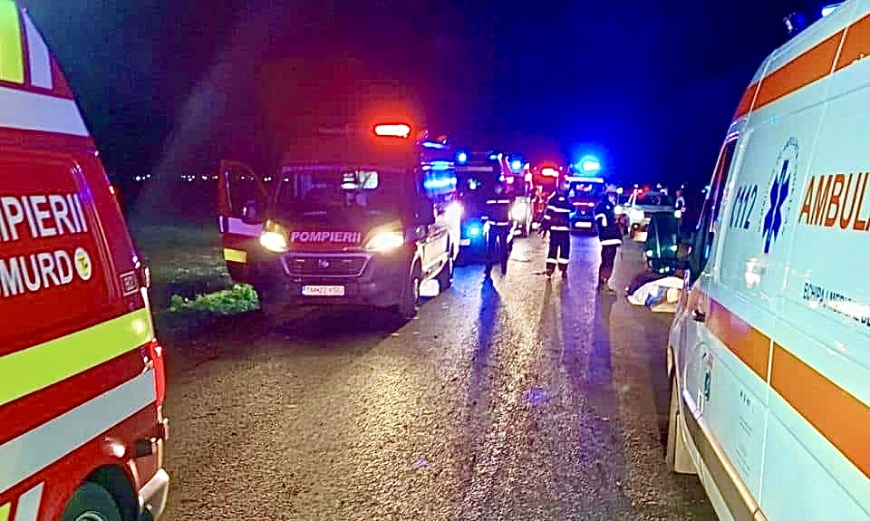Tragedie pe A1. Șofer mort după ce a oprit pe banda de urgență
