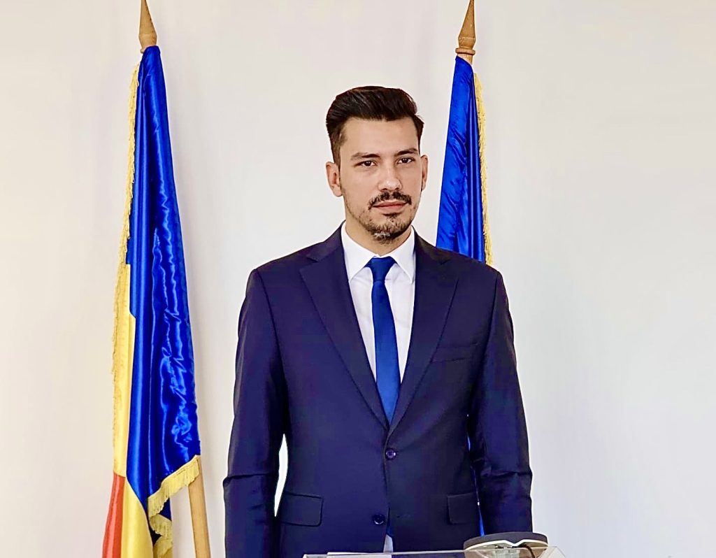 Argeș. Cel mai tânăr prefect din România, decizie fulger