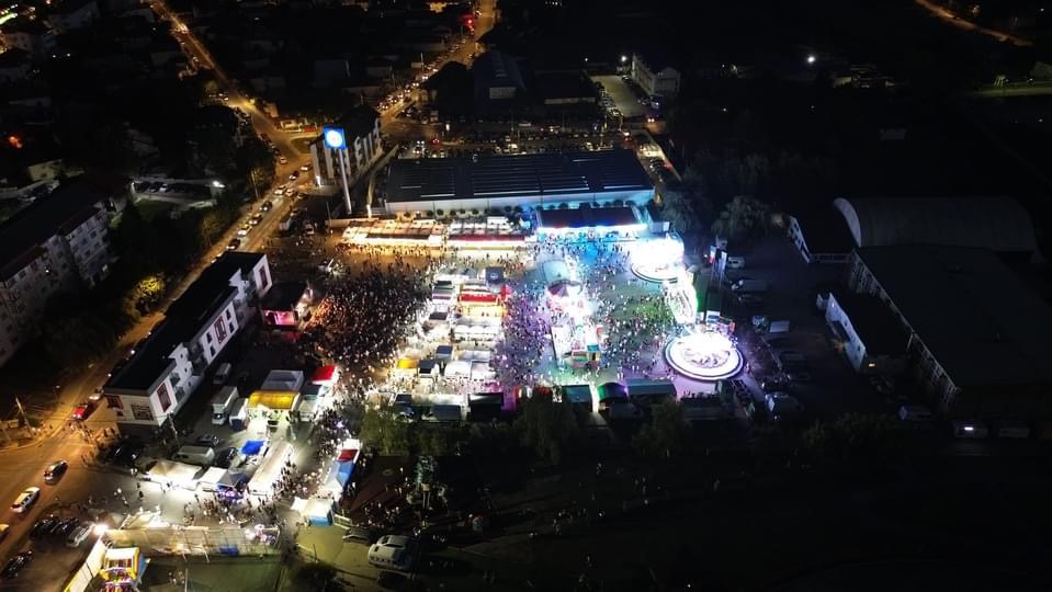 Argeș. Cel mai frumos parc de distracții și concerte cu artiști celebri