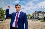 George Simion s-a mutat definitiv la Pitești! Cum arată casa candidatului la Prezidențiale