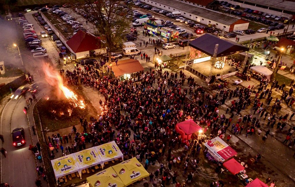 Sărbătoare celebră într-un oraș din Argeș. Va fi mare distracție, toată lumea este așteptată