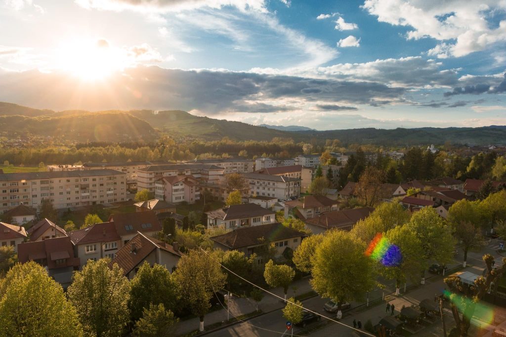 Gara Curtea de Argeș