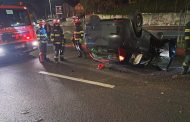 Accident cu victimă în Pitești, mașină răsturnată