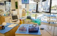 Implantul Dentar. Clinica de medicină dentară DR TEO – Zâmbim oricând împreună